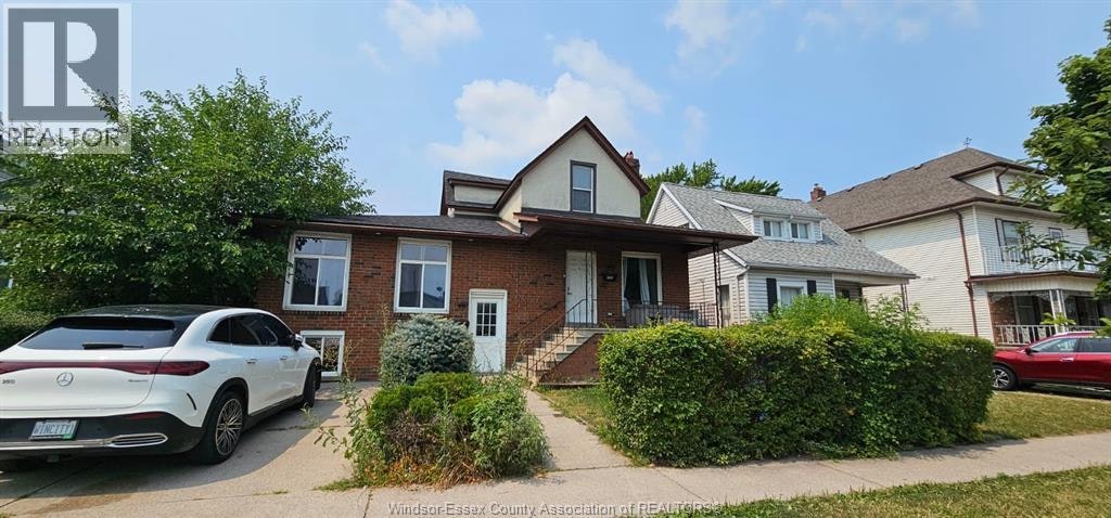 UPPER-1141 Howard, Windsor, ON, N9A 1S6