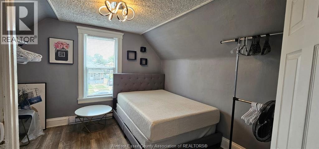 UPPER-1141 Howard, Windsor, ON, N9A 1S6 - 4