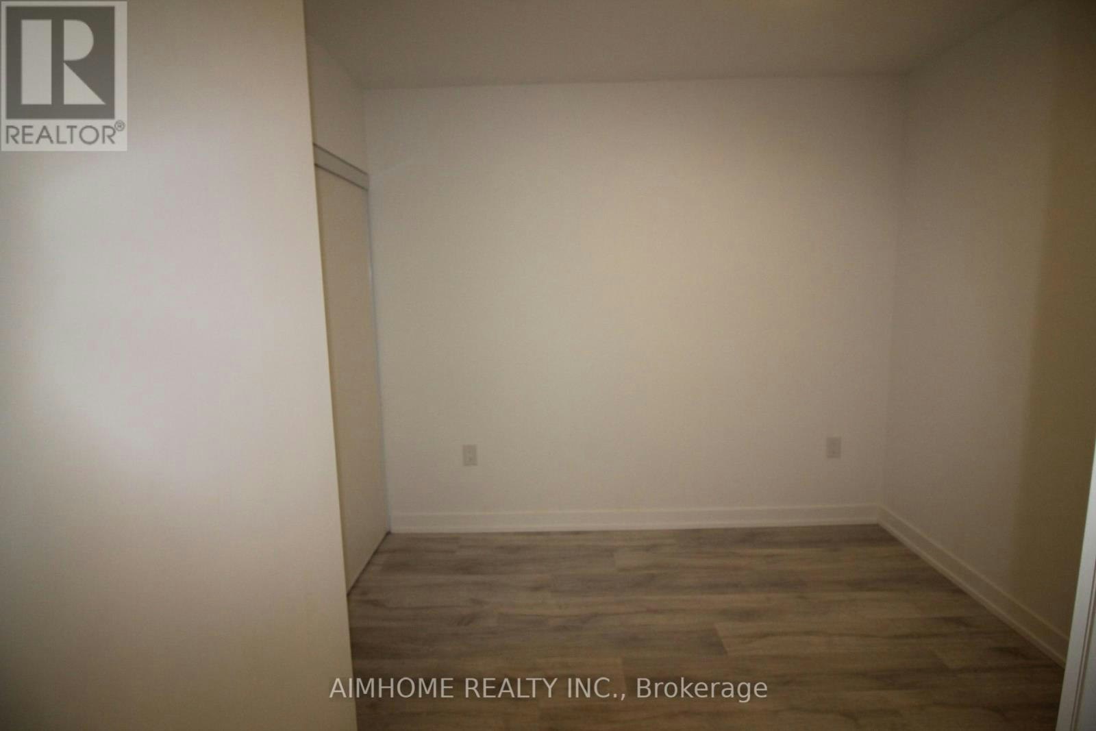 N629-7 Golden Lion Heights, Toronto, ON, M2M 0C1 - 8