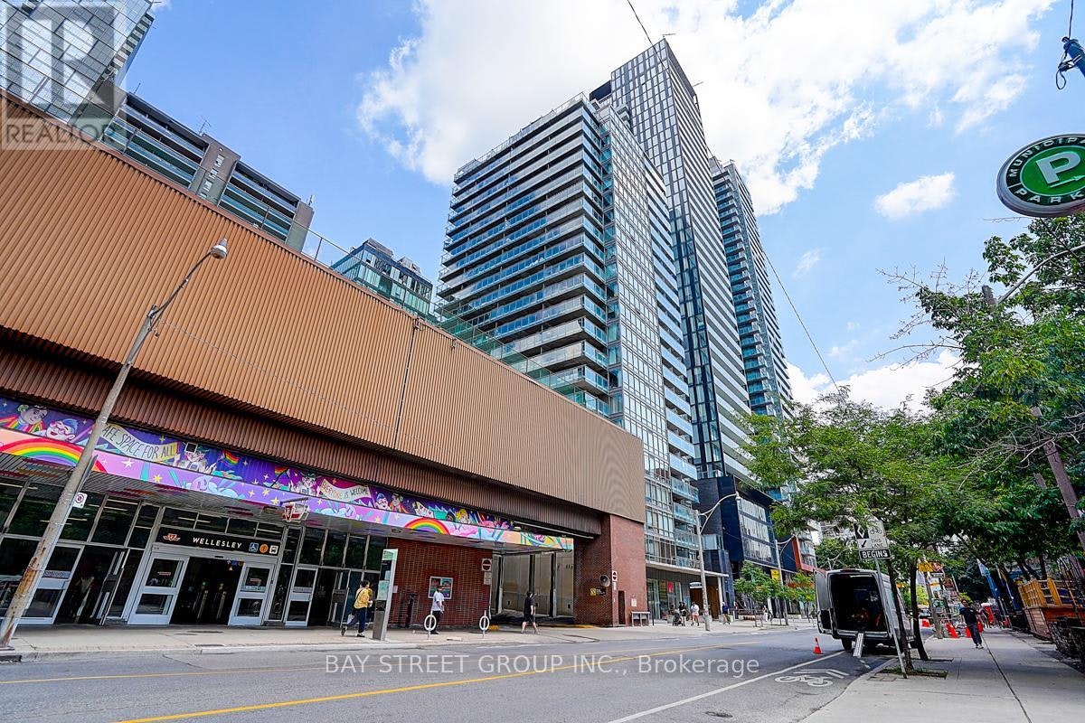 3107-28 Wellesley Street E, Toronto, ON, M4Y 0C4 - 2