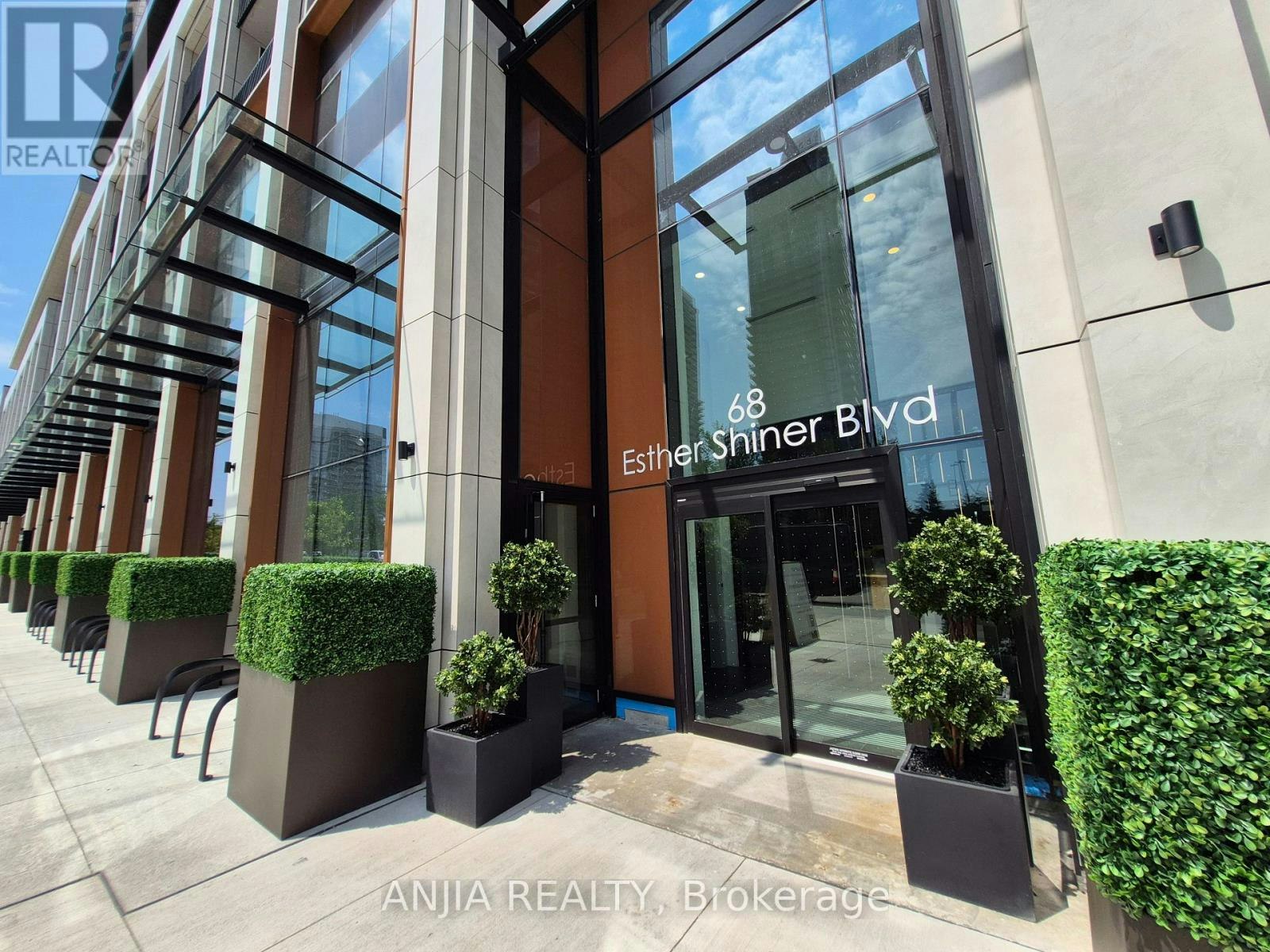 667-68 Esther Shiner Boulevard, Toronto, ON, M2K 0J6 - 5