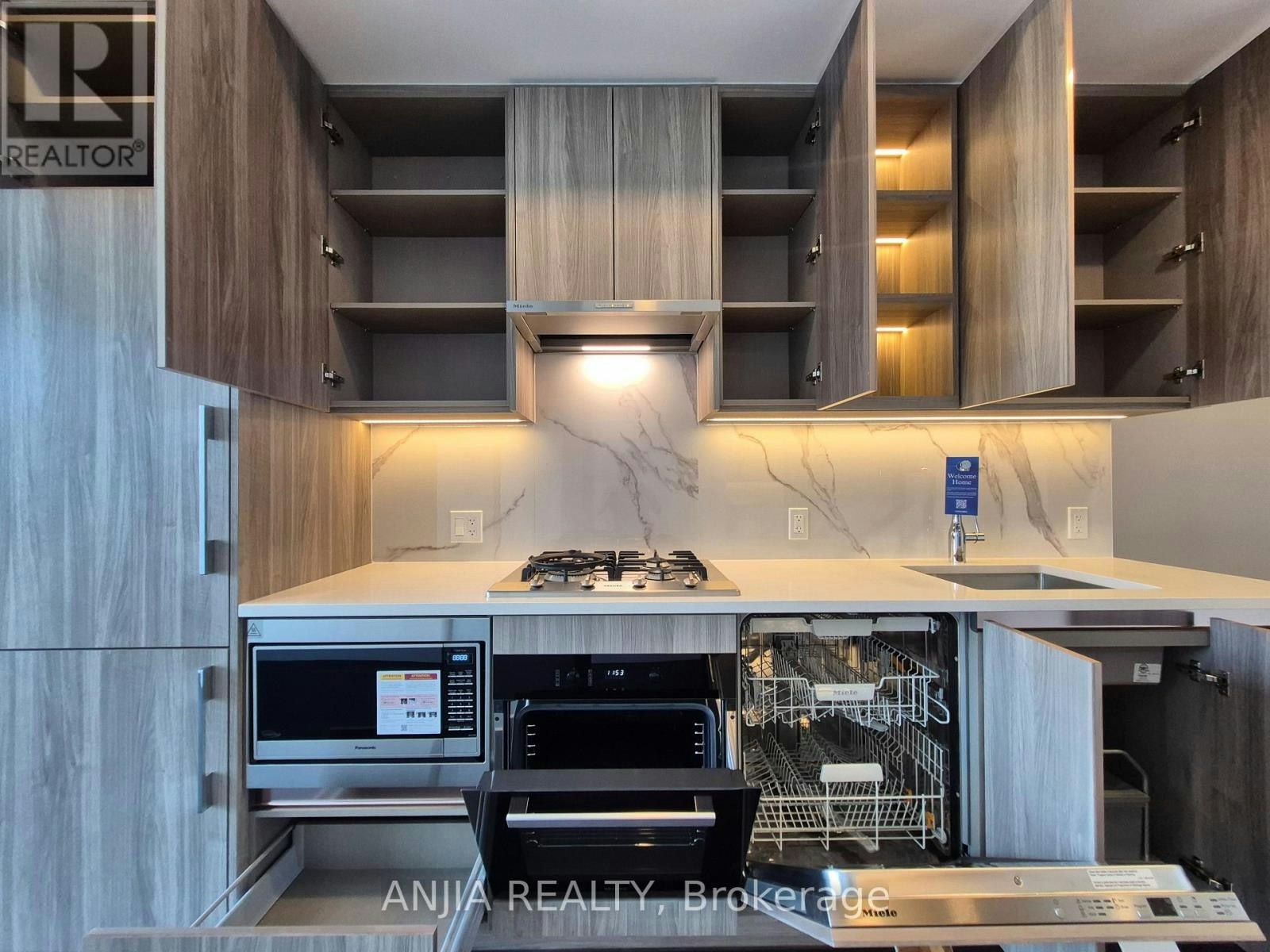 667-68 Esther Shiner Boulevard, Toronto, ON, M2K 0J6 - 15