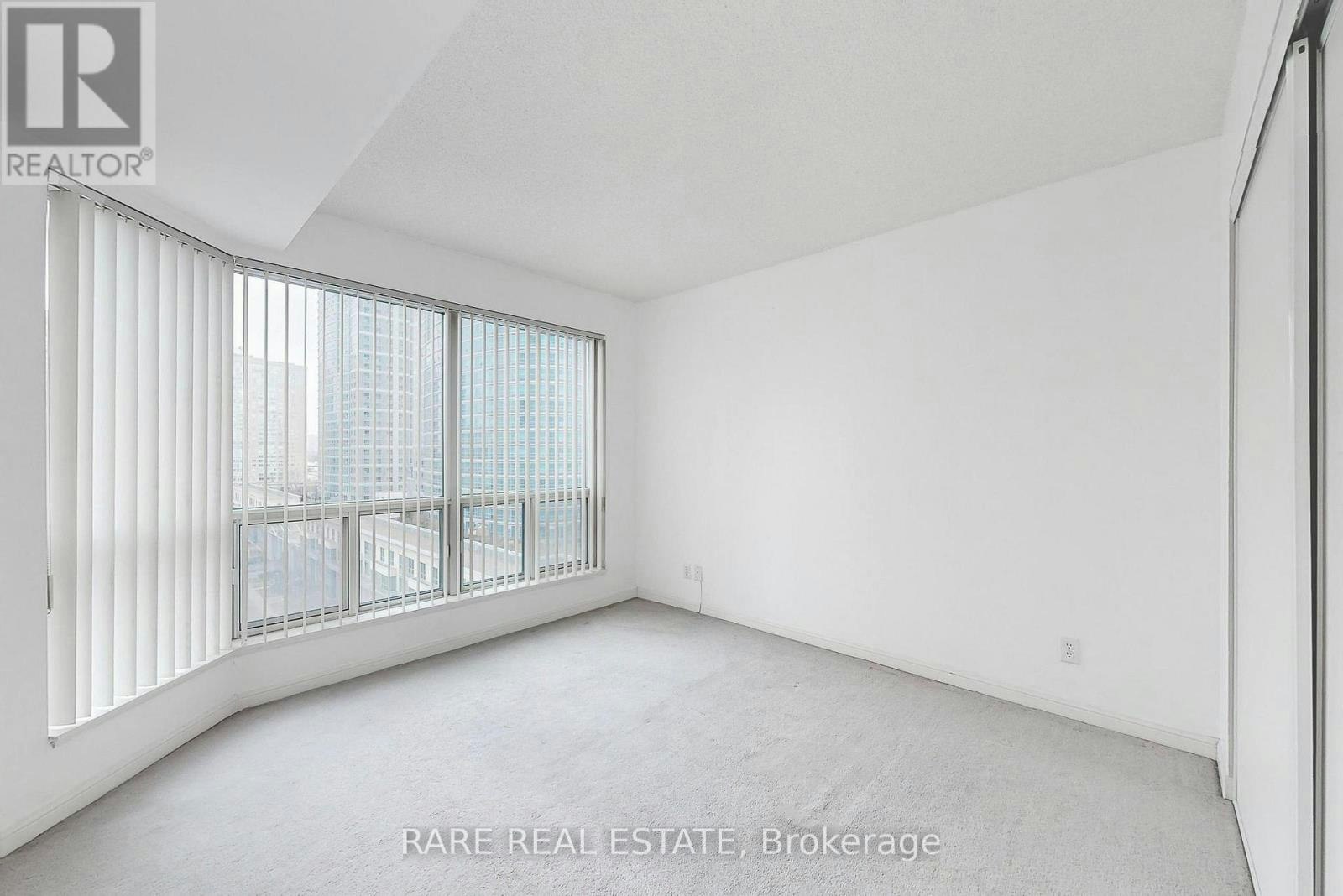 1016-11 Lee Centre Drive, Toronto, ON, M1H 3J5 - 14