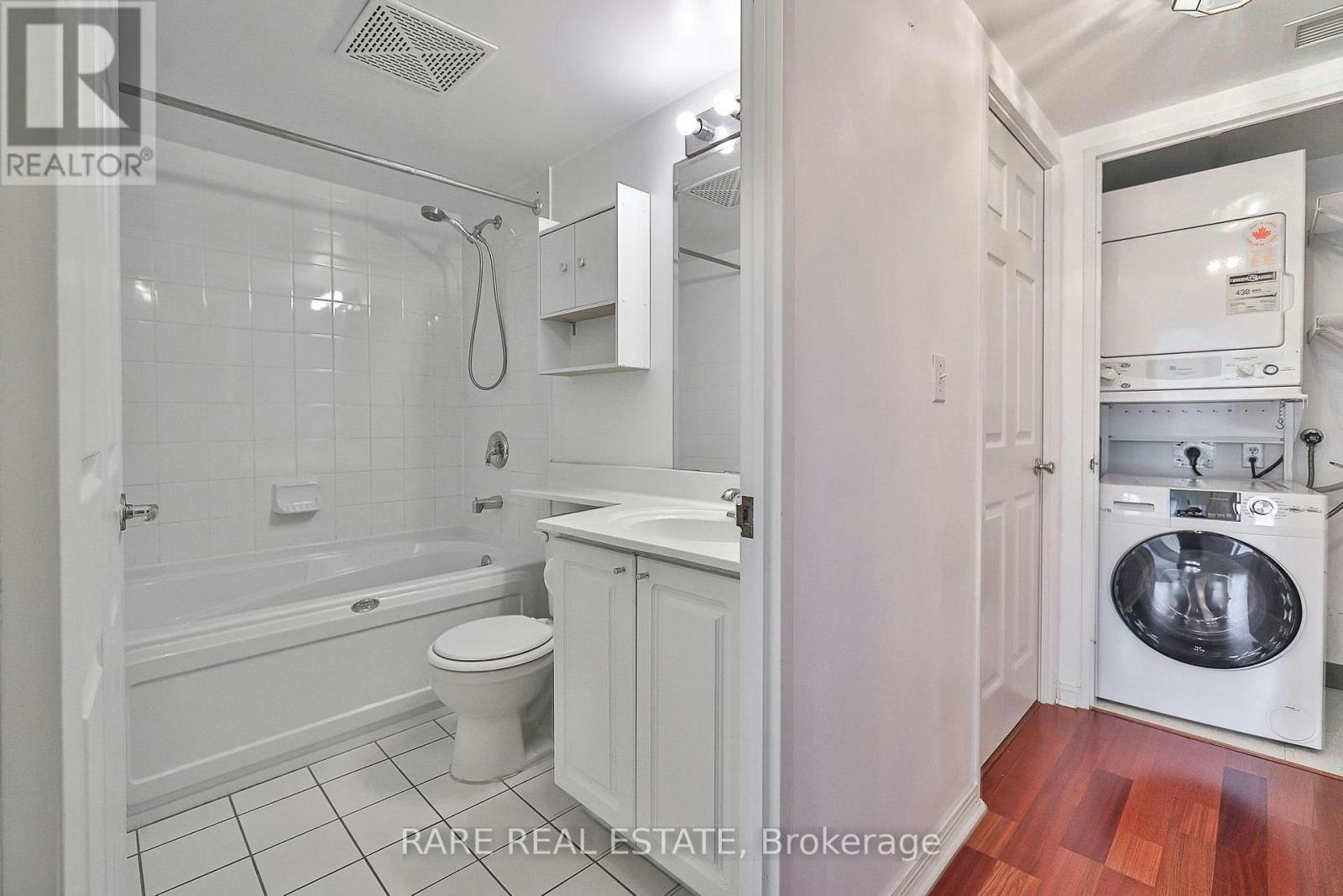 1016-11 Lee Centre Drive, Toronto, ON, M1H 3J5 - 23