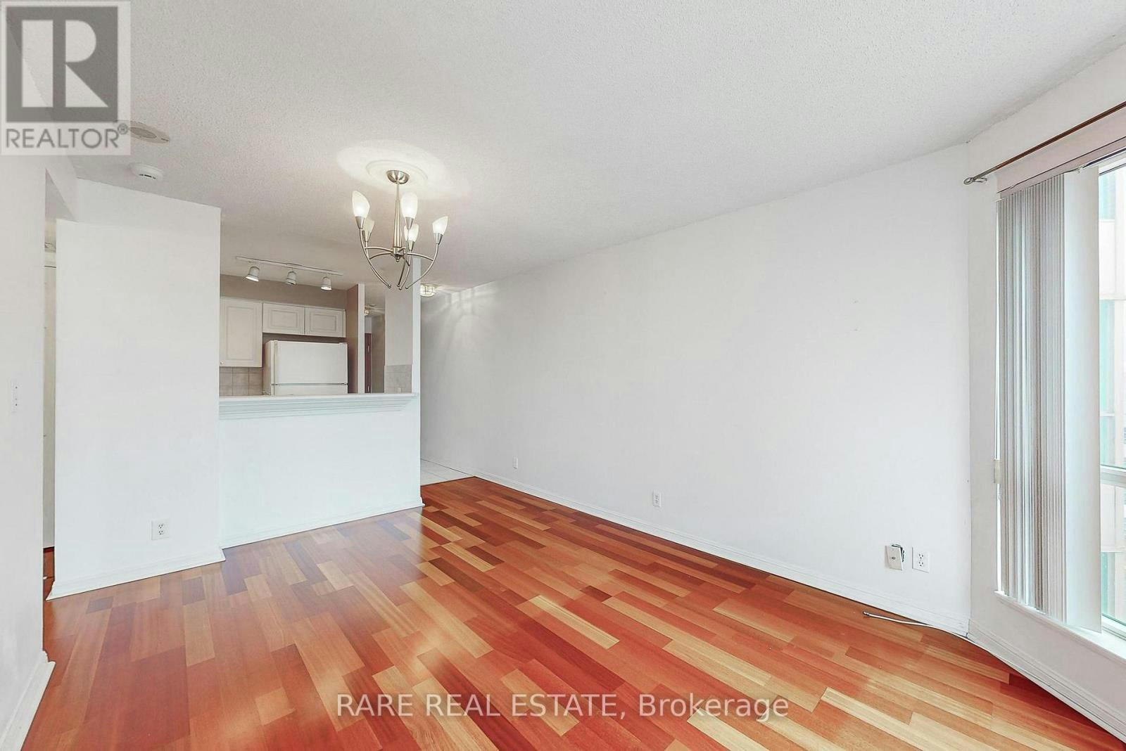 1016-11 Lee Centre Drive, Toronto, ON, M1H 3J5 - 4