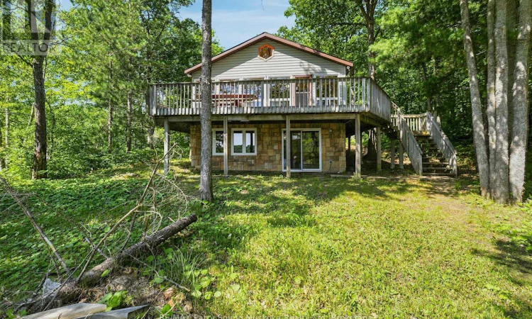 889-185 Wa Horseshoe Lake