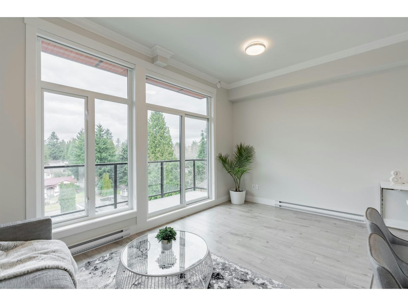 608-13799 101 Avenue, Surrey, BC, V3T 0N9 - 11