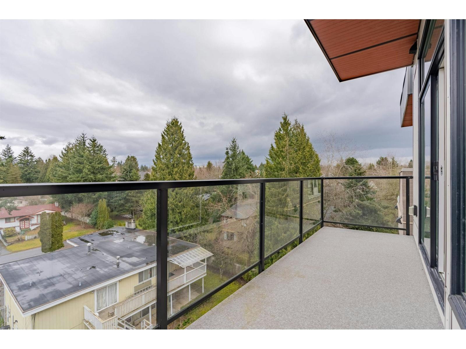 608-13799 101 Avenue, Surrey, BC, V3T 0N9 - 22
