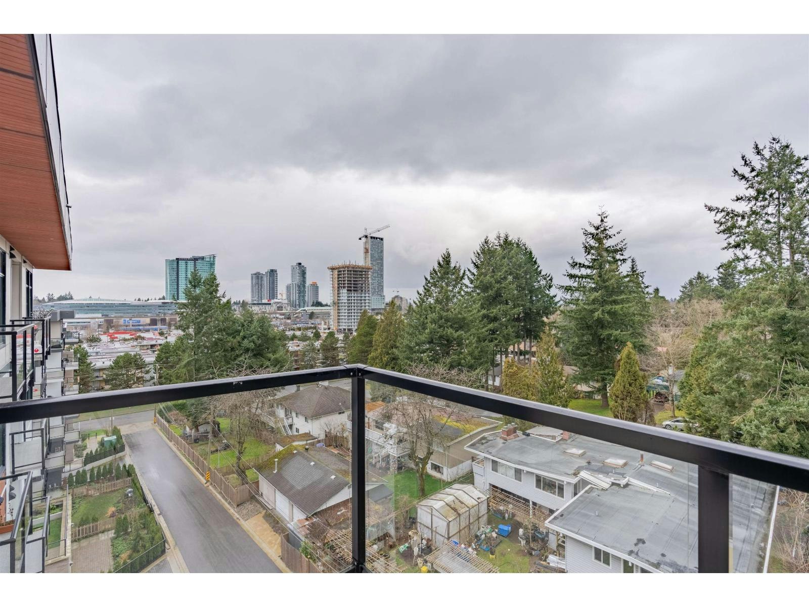 608-13799 101 Avenue, Surrey, BC, V3T 0N9 - 25
