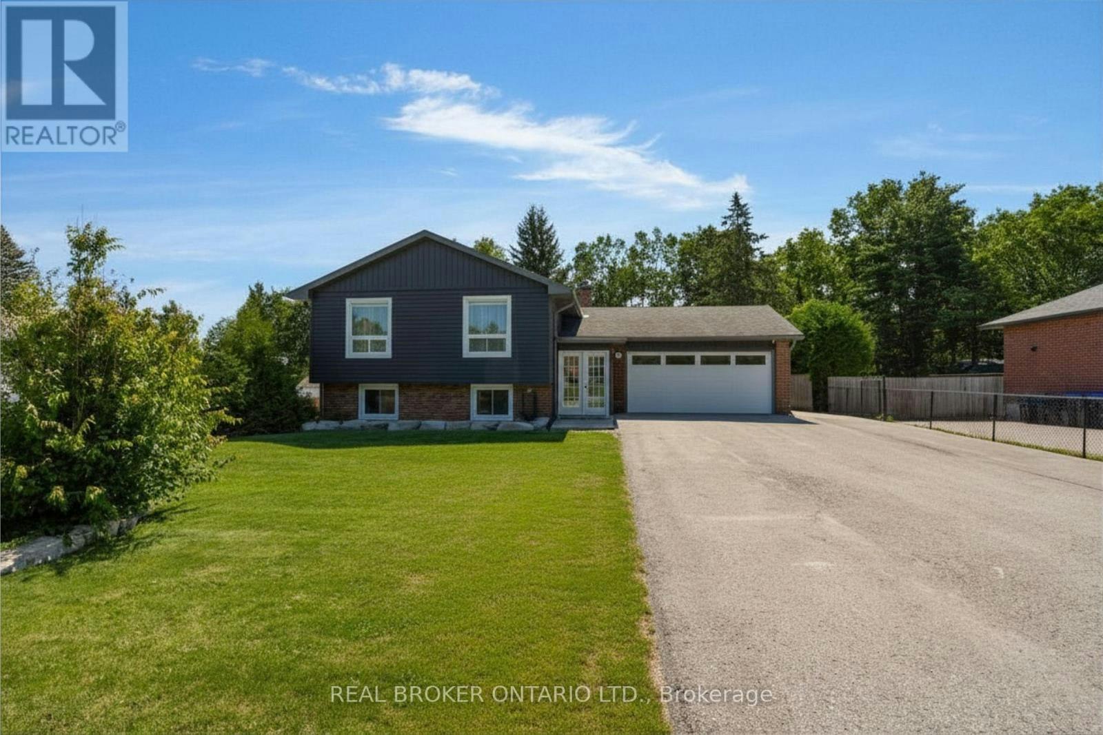 975 Sunnidale Road, Springwater, ON, L9X 0T6