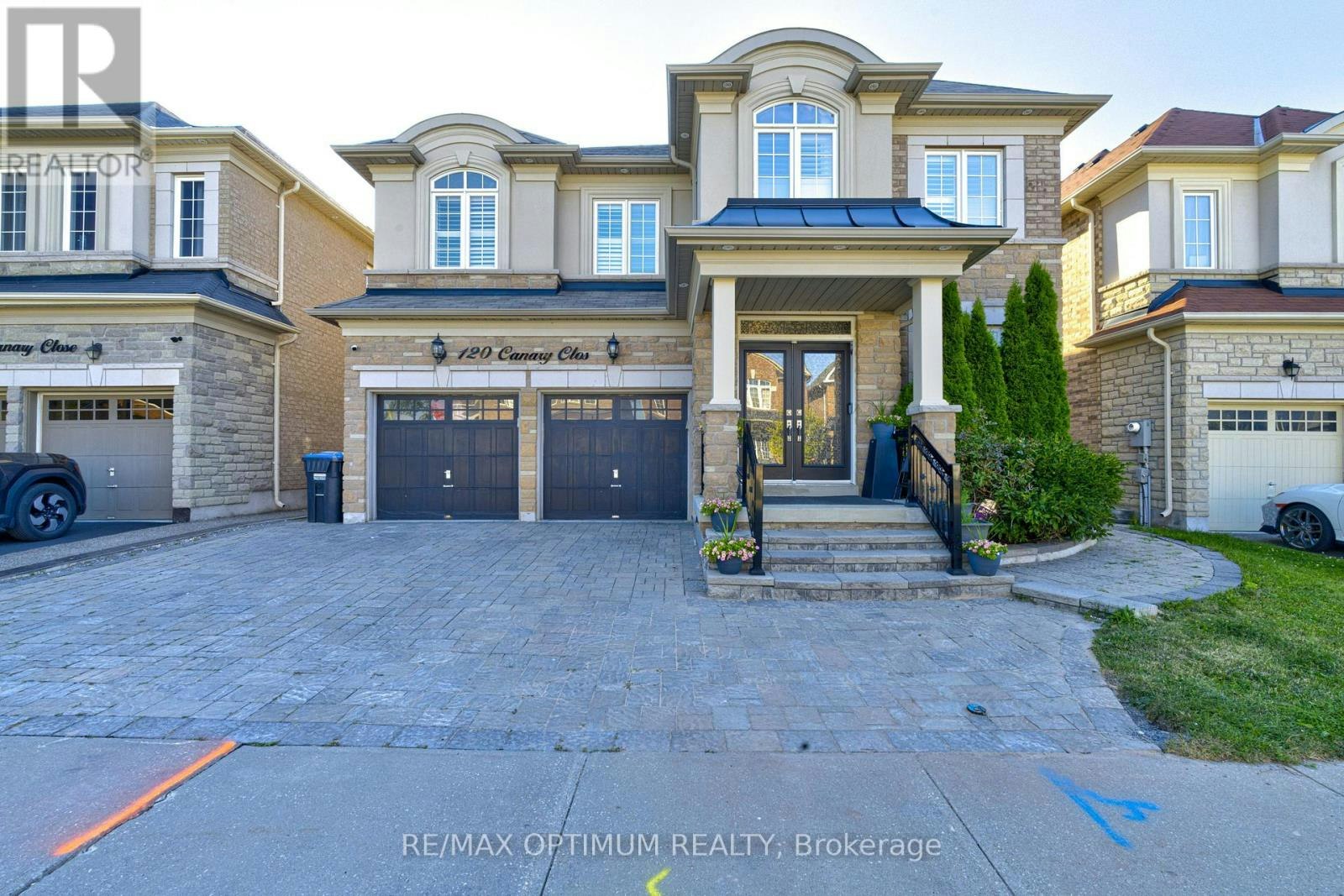 120 Canary Close, Brampton, ON, L6X 3A9