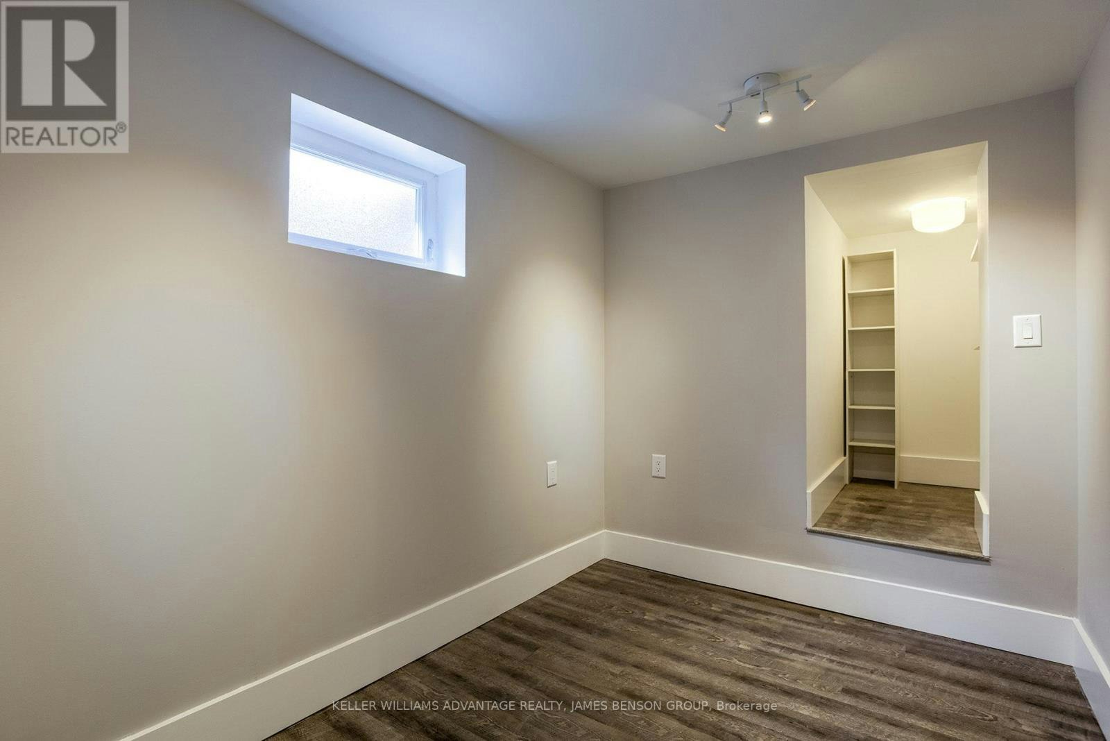 LOWER-53 Pearson Avenue, Toronto, ON, M6R 1G3 - 4