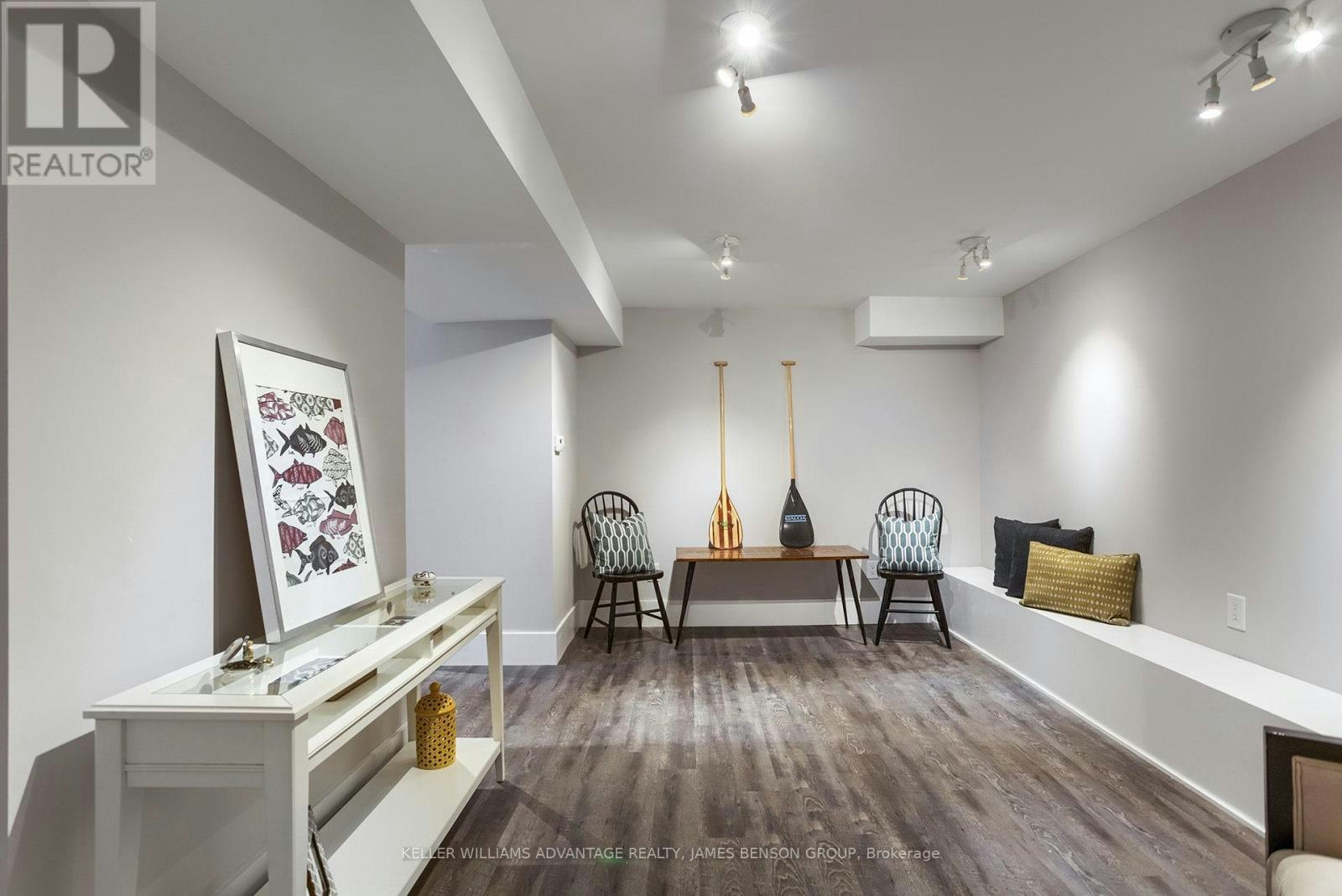 LOWER-53 Pearson Avenue, Toronto, ON, M6R 1G3 - 3