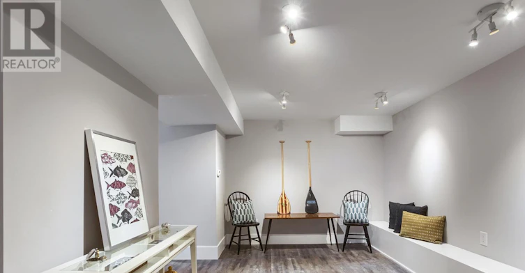 LOWER-53 Pearson Avenue, Toronto, ON, M6R 1G3 - 3