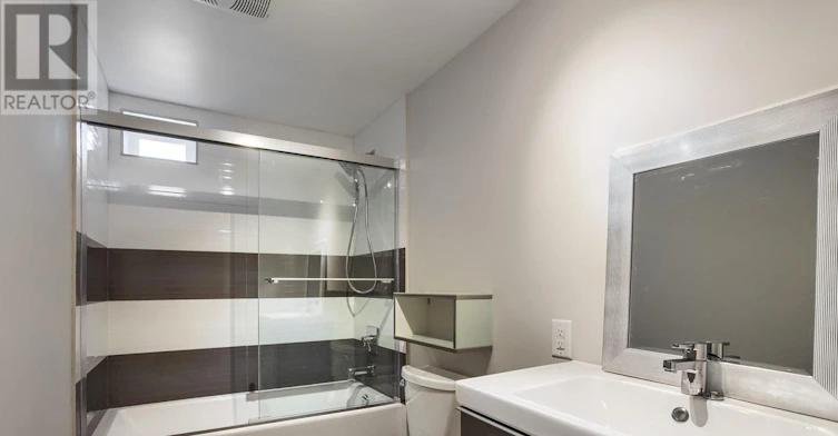 LOWER-53 Pearson Avenue, Toronto, ON, M6R 1G3 - 6