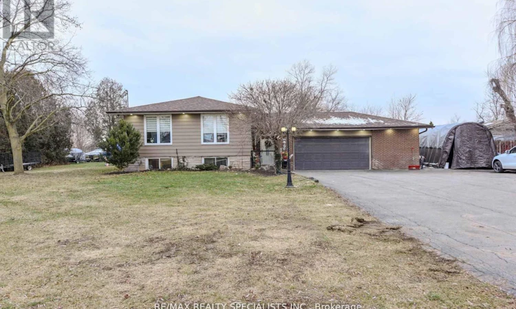 8136 Hornby Road