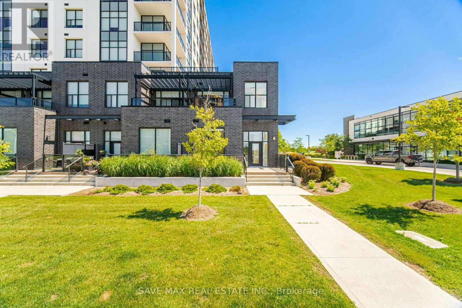 103-1878 Gordon Street, Guelph, ON, N1L 0P4