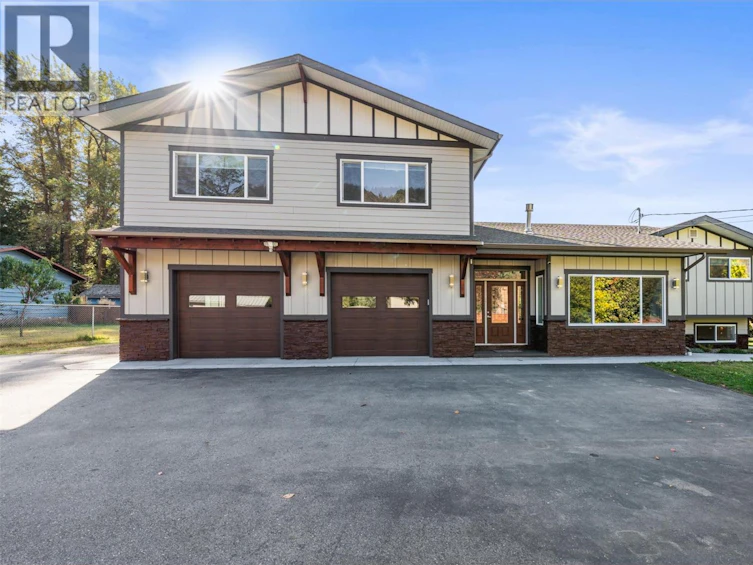 5936 6 Highway, Coldstream, BC, V1B 1C8 - 3