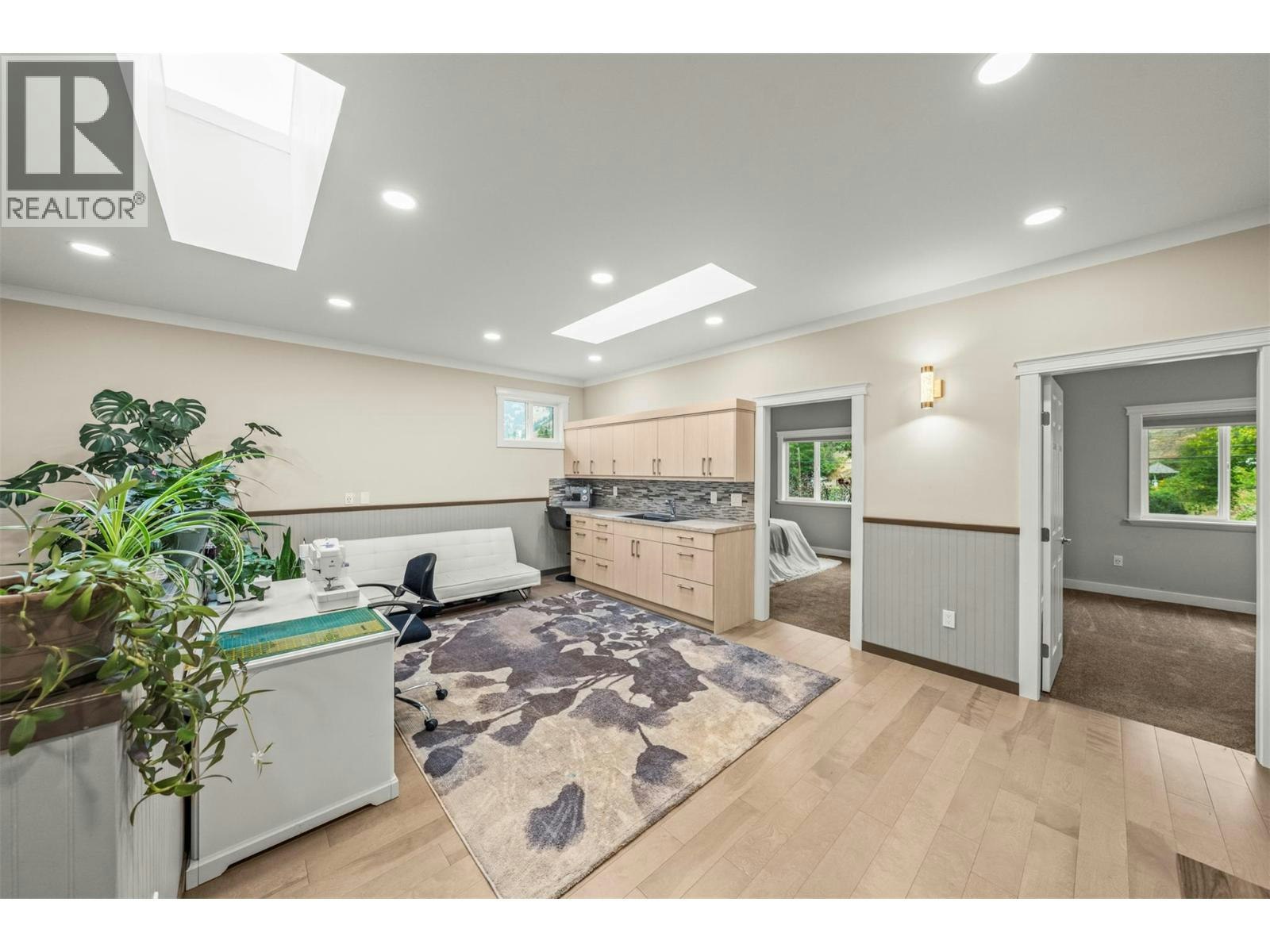 5936 6 Highway, Coldstream, BC, V1B 1C8 - 14