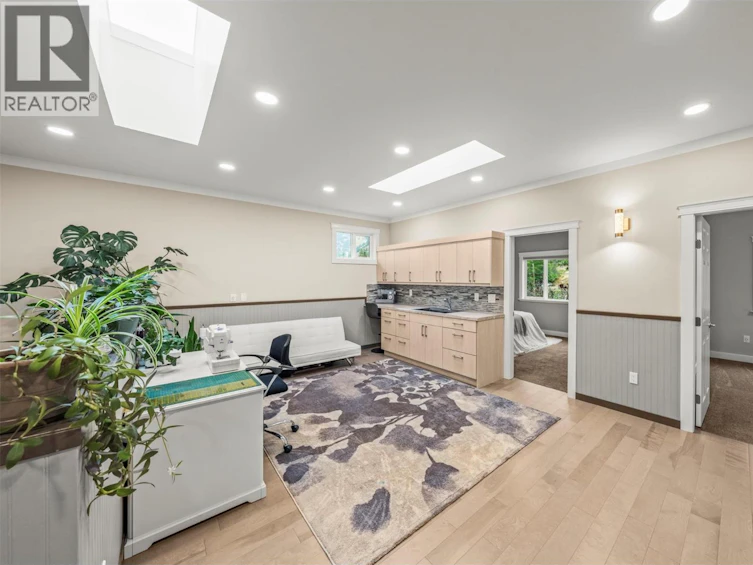 5936 6 Highway, Coldstream, BC, V1B 1C8 - 14