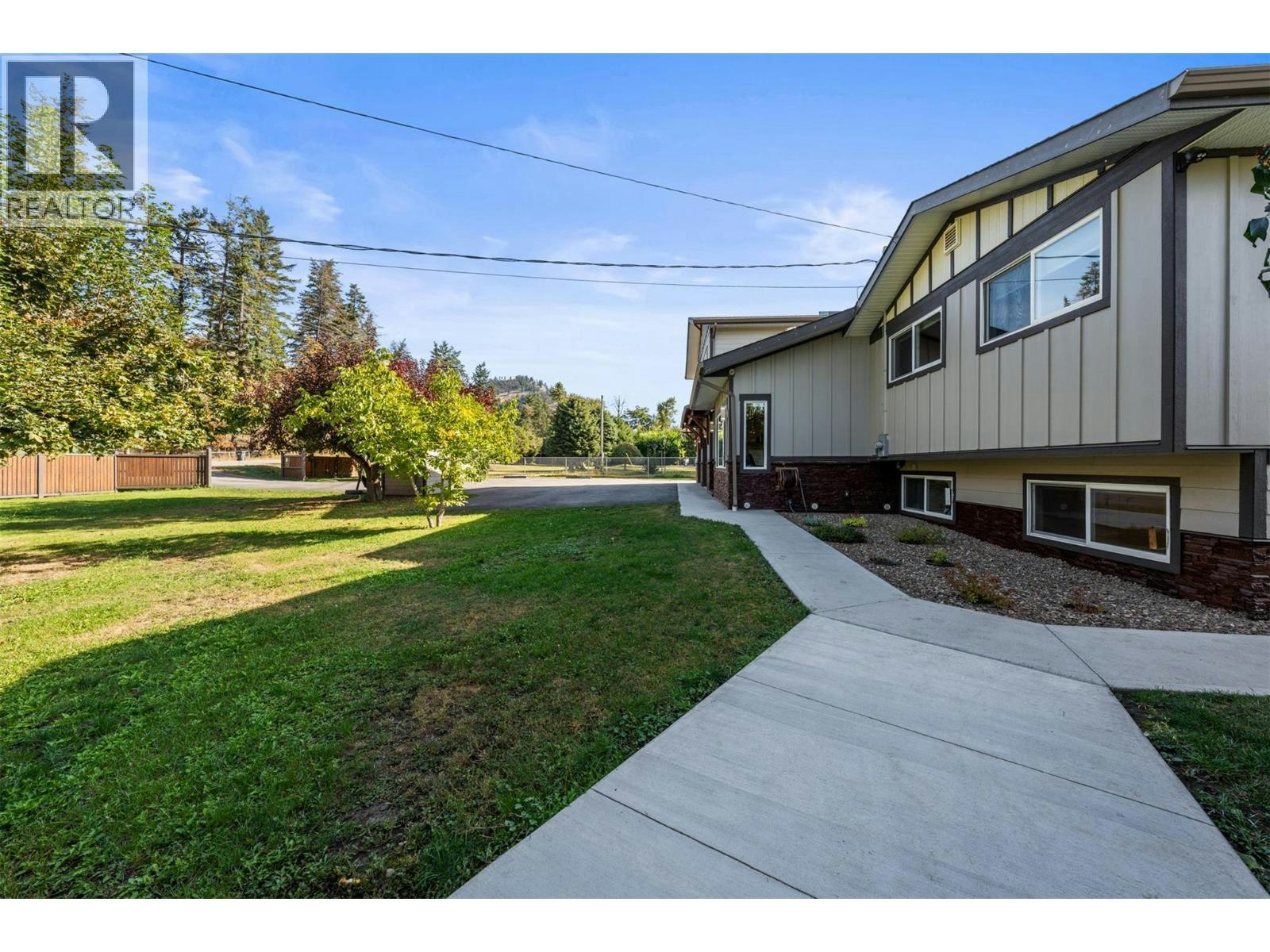 5936 6 Highway, Coldstream, BC, V1B 1C8 - 44