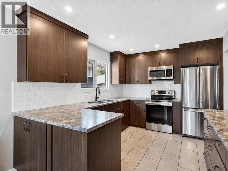 4202 16 Avenue, Vernon, BC, V1T 6P1 - 3