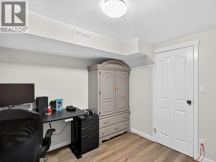 4202 16 Avenue, Vernon, BC, V1T 6P1 - 20