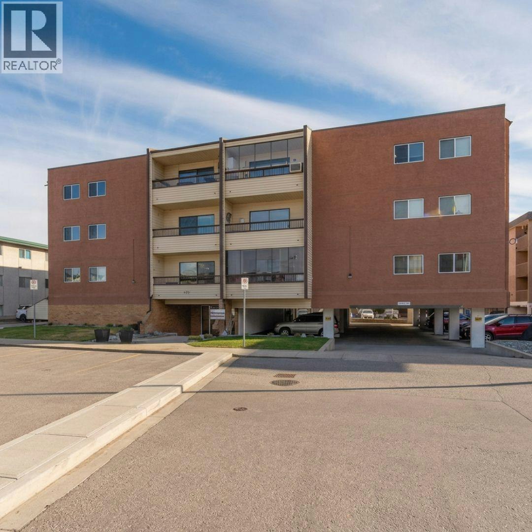 202-555 Rowcliffe Avenue, Kelowna, BC, V1Y 5X8