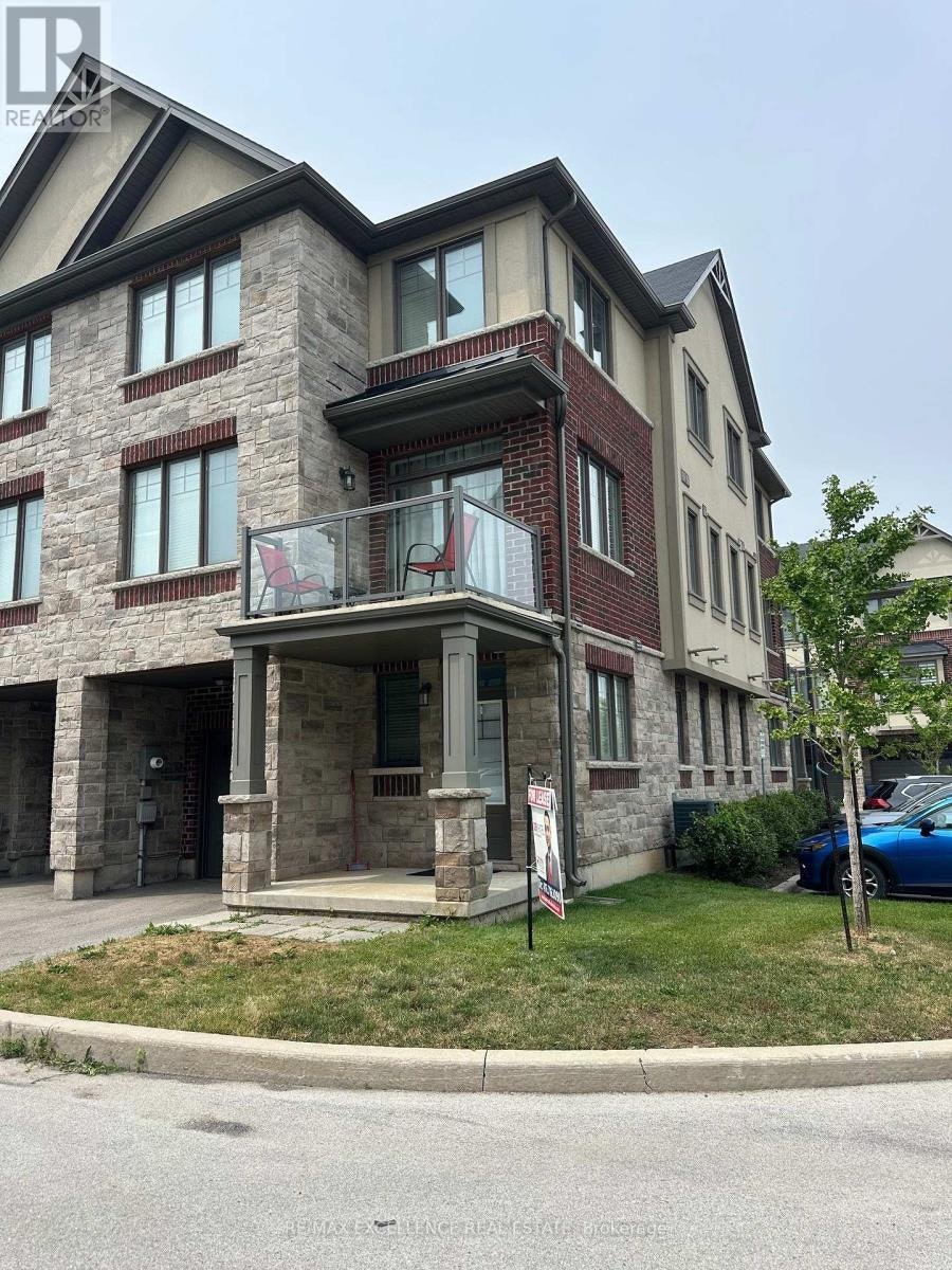 60 Farley Lane, Hamilton, ON, L9G 0H2