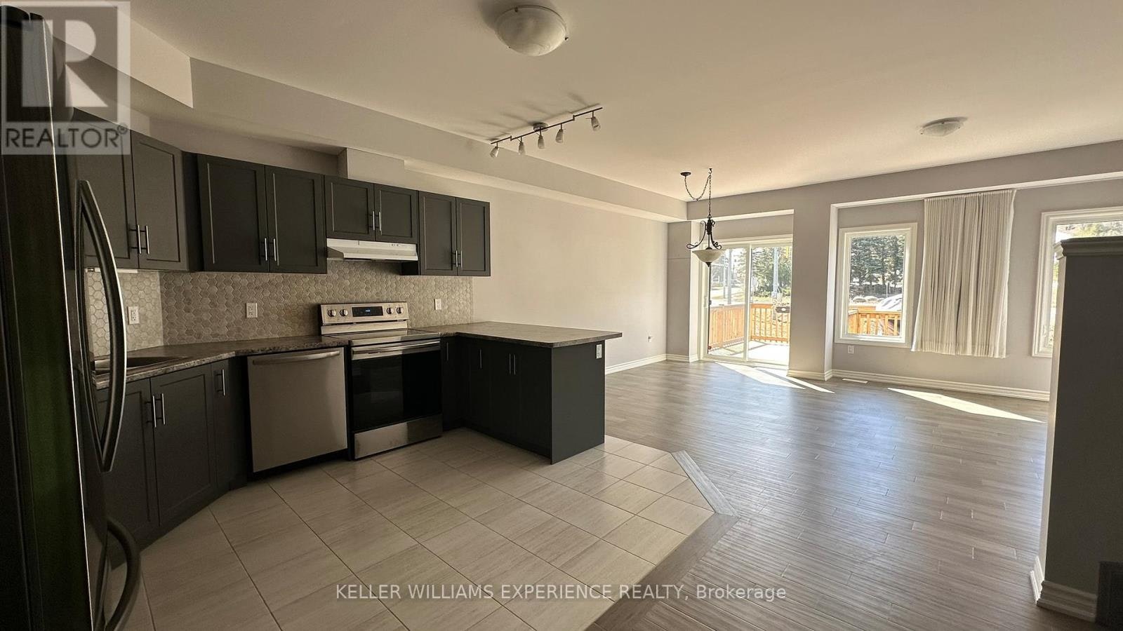 106 Delphi Court, Blue Mountains, ON, N0H 1J0 - 7