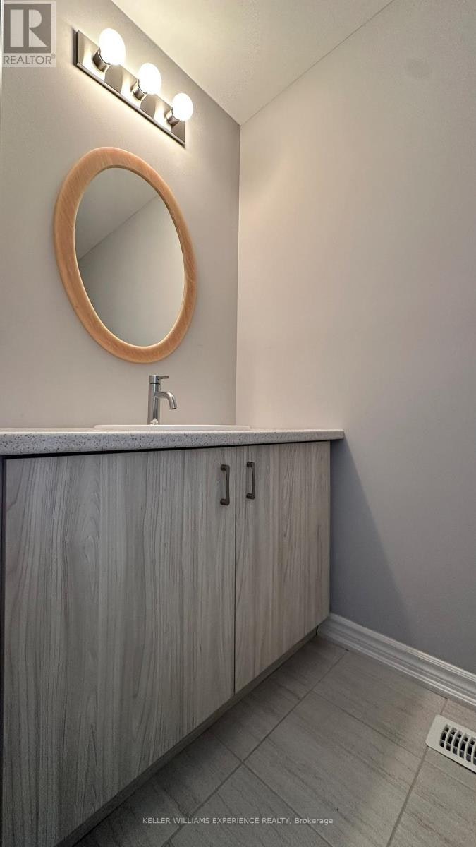 106 Delphi Court, Blue Mountains, ON, N0H 1J0 - 4