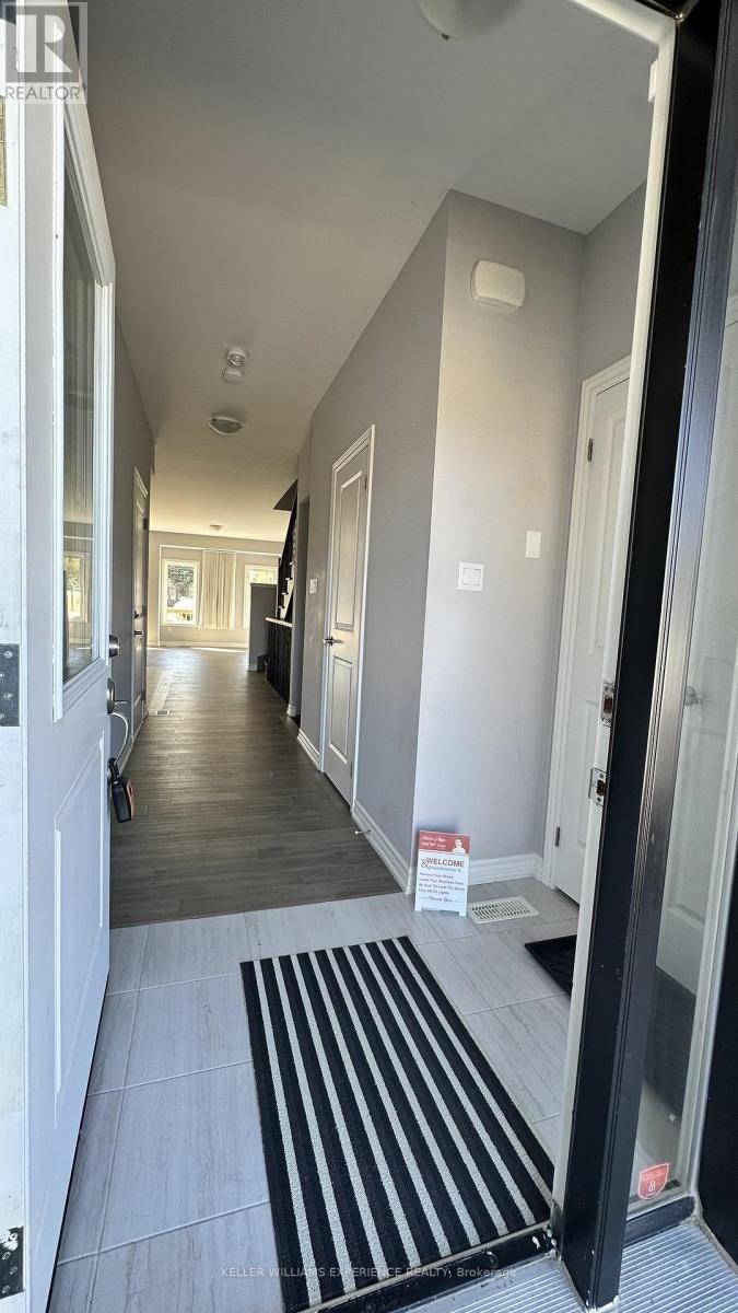 106 Delphi Court, Blue Mountains, ON, N0H 1J0 - 3