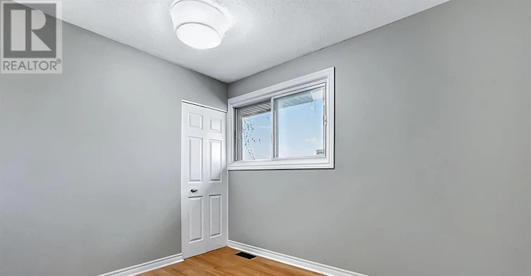 UPPER-925 Moorvale Road, Ottawa, ON, K1K 3K9 - 20