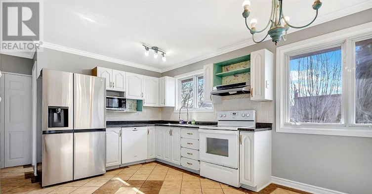UPPER-925 Moorvale Road, Ottawa, ON, K1K 3K9 - 11
