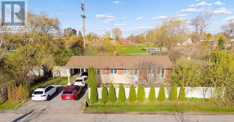 UPPER-925 Moorvale Road, Ottawa, ON, K1K 3K9 - 2