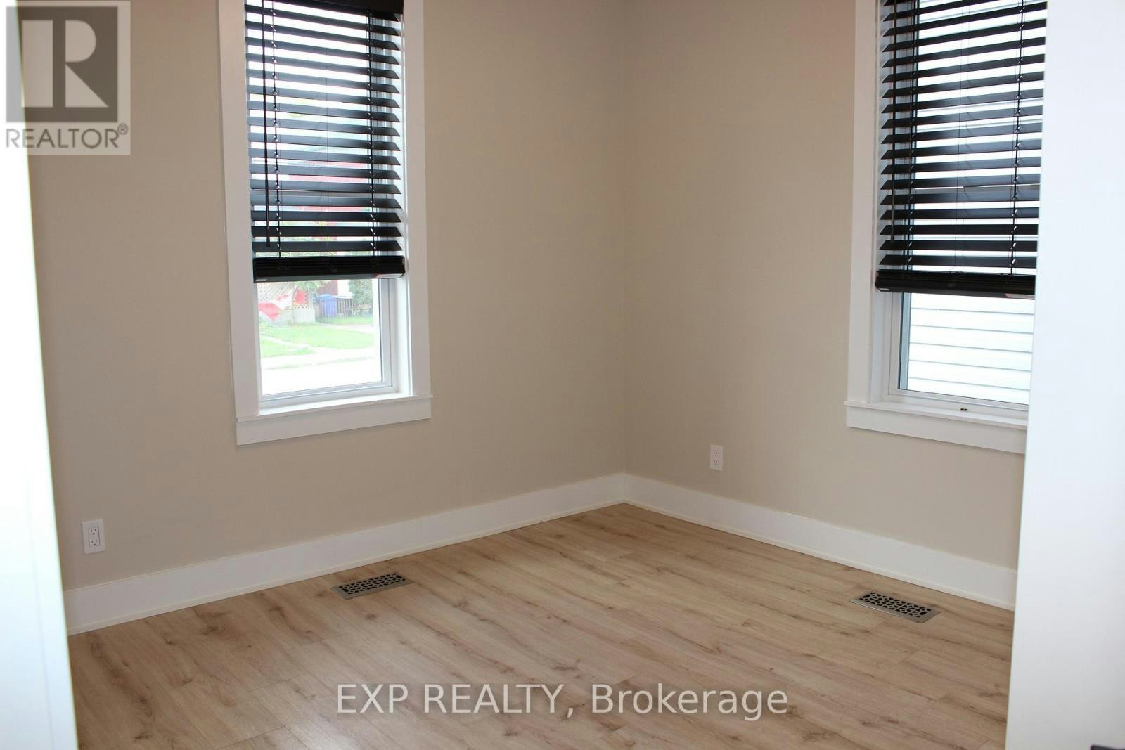 A-9 Kent Street, Smiths Falls, ON, K7A 1B5 - 12