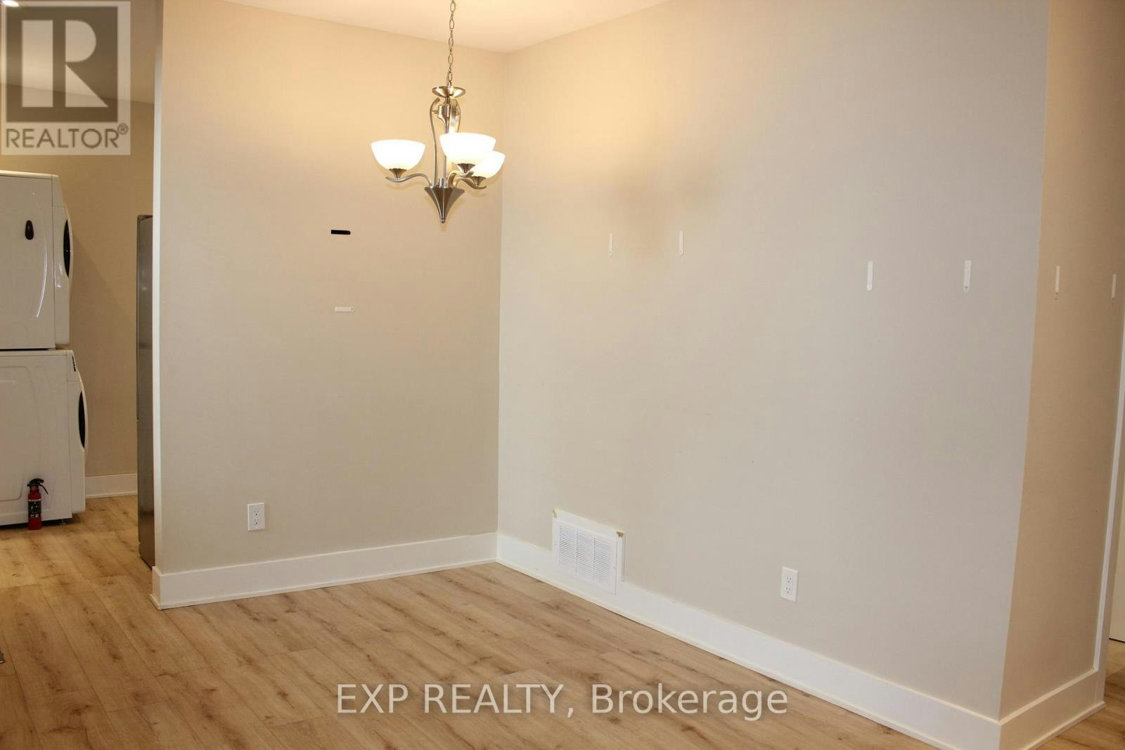 A-9 Kent Street, Smiths Falls, ON, K7A 1B5 - 5