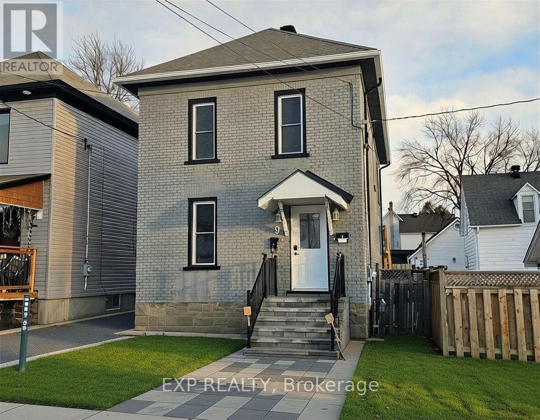A-9 Kent Street, Smiths Falls, ON, K7A 1B5