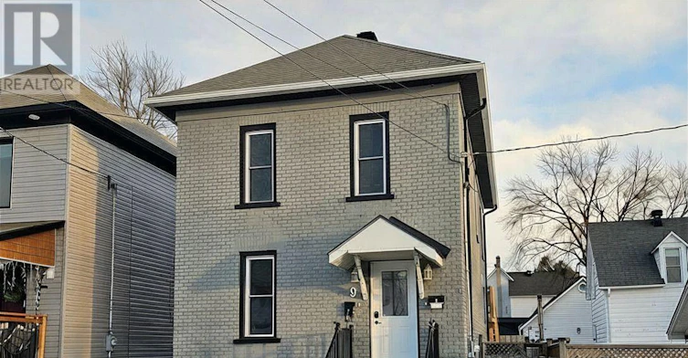 A-9 Kent Street, Smiths Falls, ON, K7A 1B5