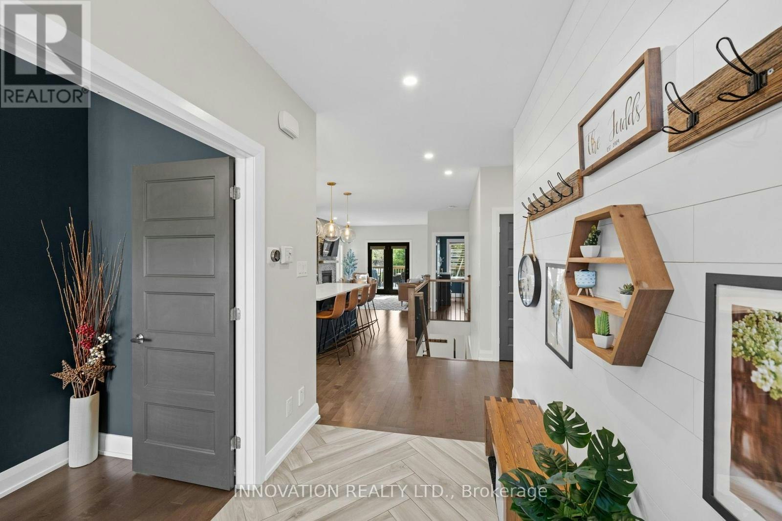 601 Meadowridge Circle, Ottawa, ON, K0A 1L0 - 4