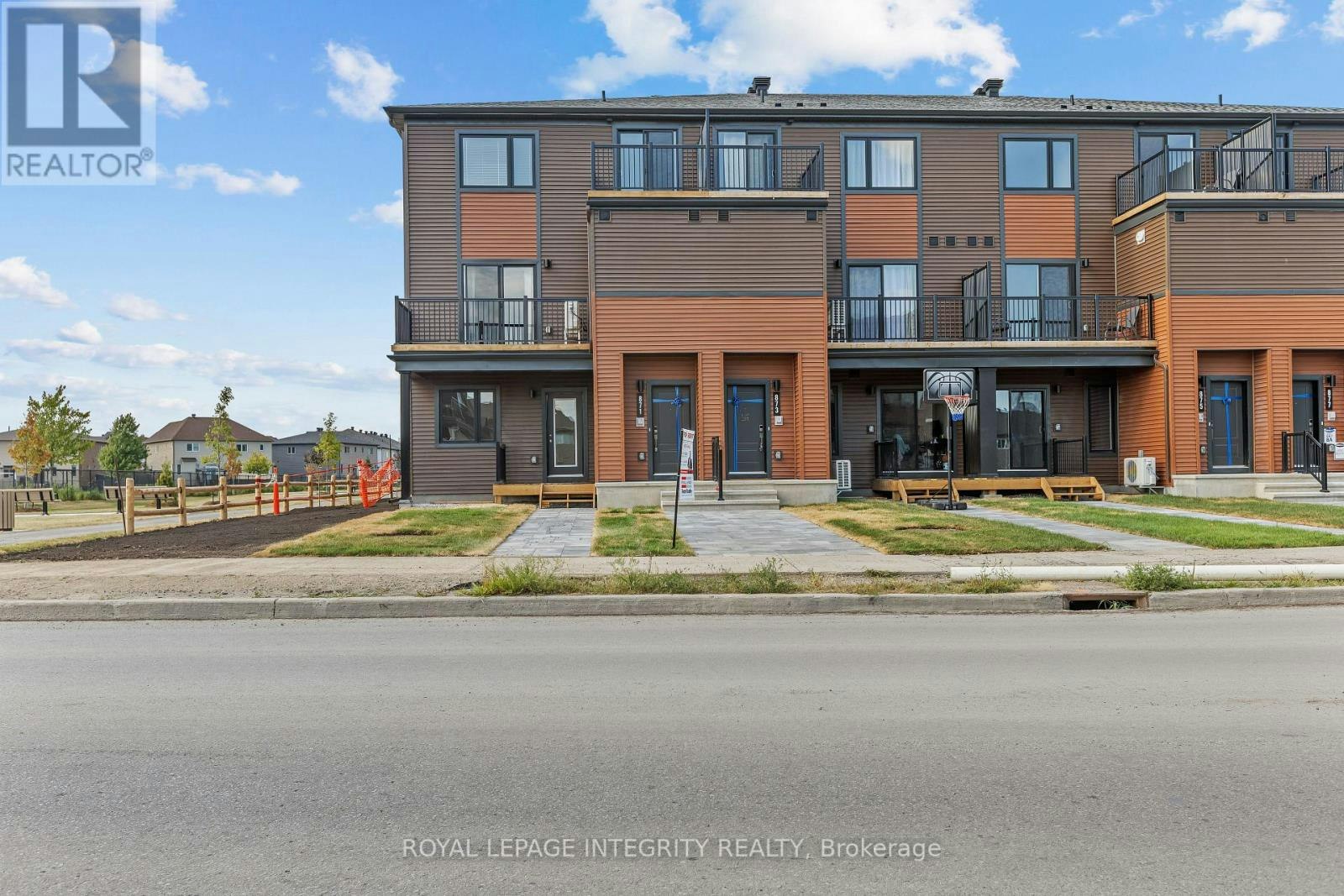 871 Decoeur Drive, Ottawa, ON, K4A 5S5