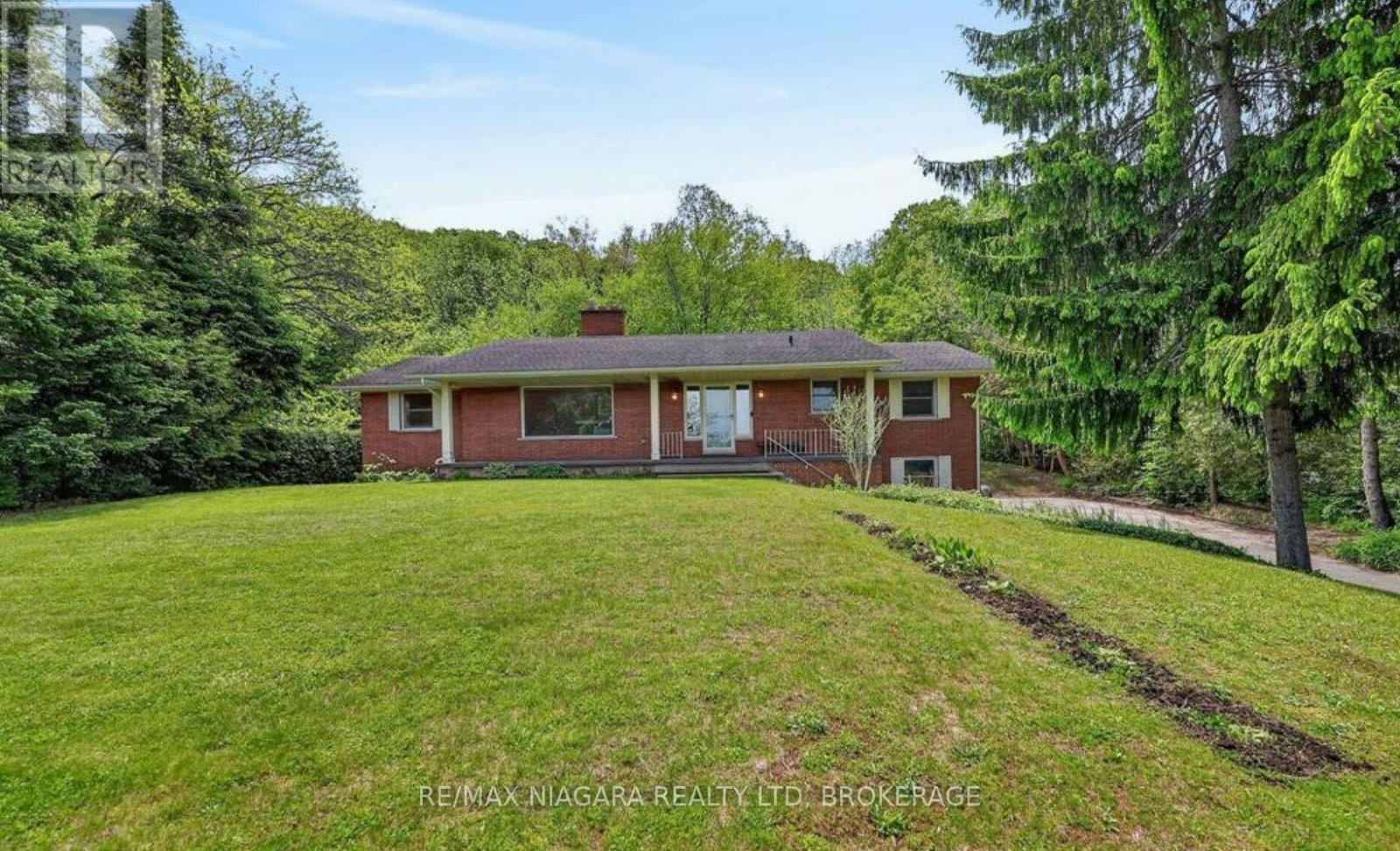 12 Sheppard Crescent, Niagara-on-the-Lake, ON, L0S 1J0