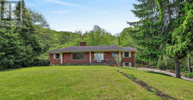 12 Sheppard Crescent, Niagara-on-the-Lake, ON, L0S 1J0