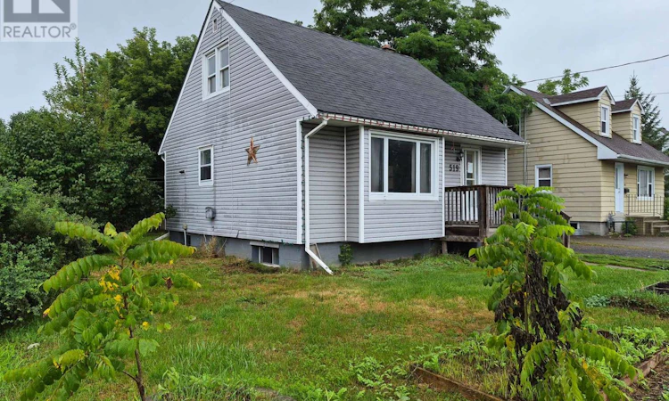 519 Edward Street