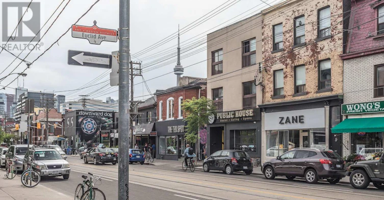 640 Adelaide Street W, Toronto, ON, M6J 1A9 - 33
