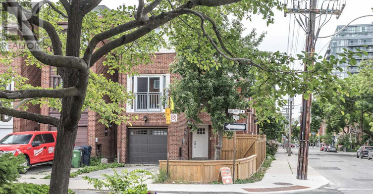 640 Adelaide Street W, Toronto, ON, M6J 1A9 - 24