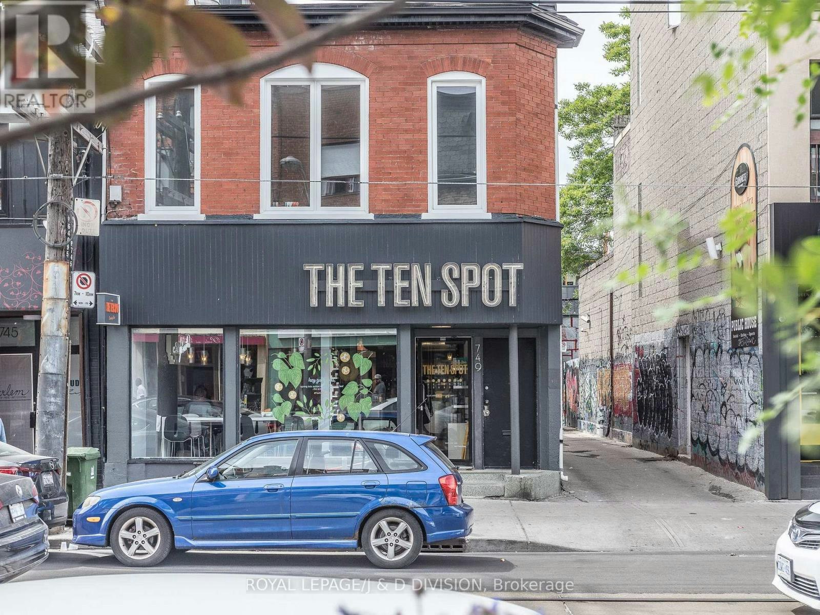 640 Adelaide Street W, Toronto, ON, M6J 1A9 - 35