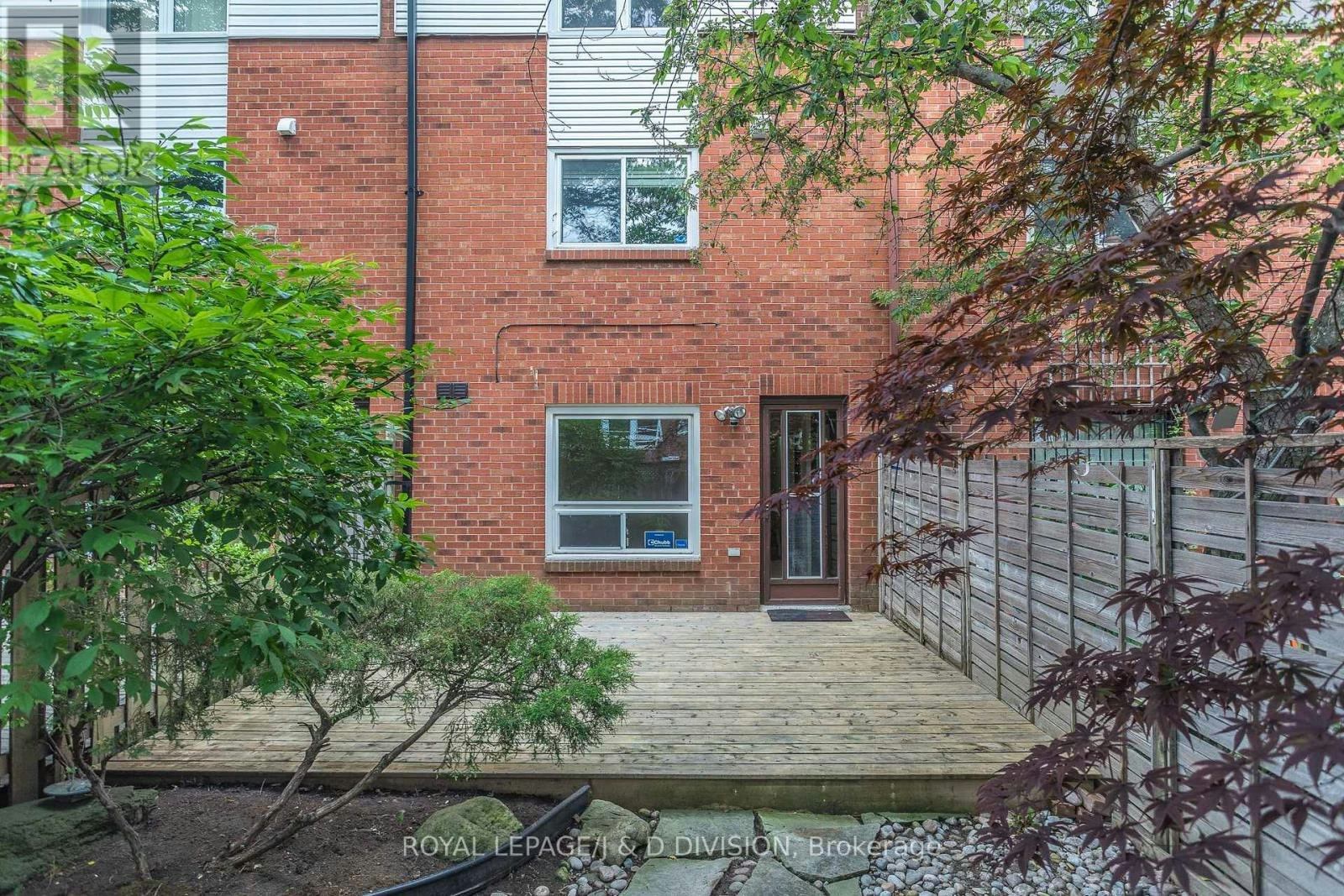 640 Adelaide Street W, Toronto, ON, M6J 1A9 - 8