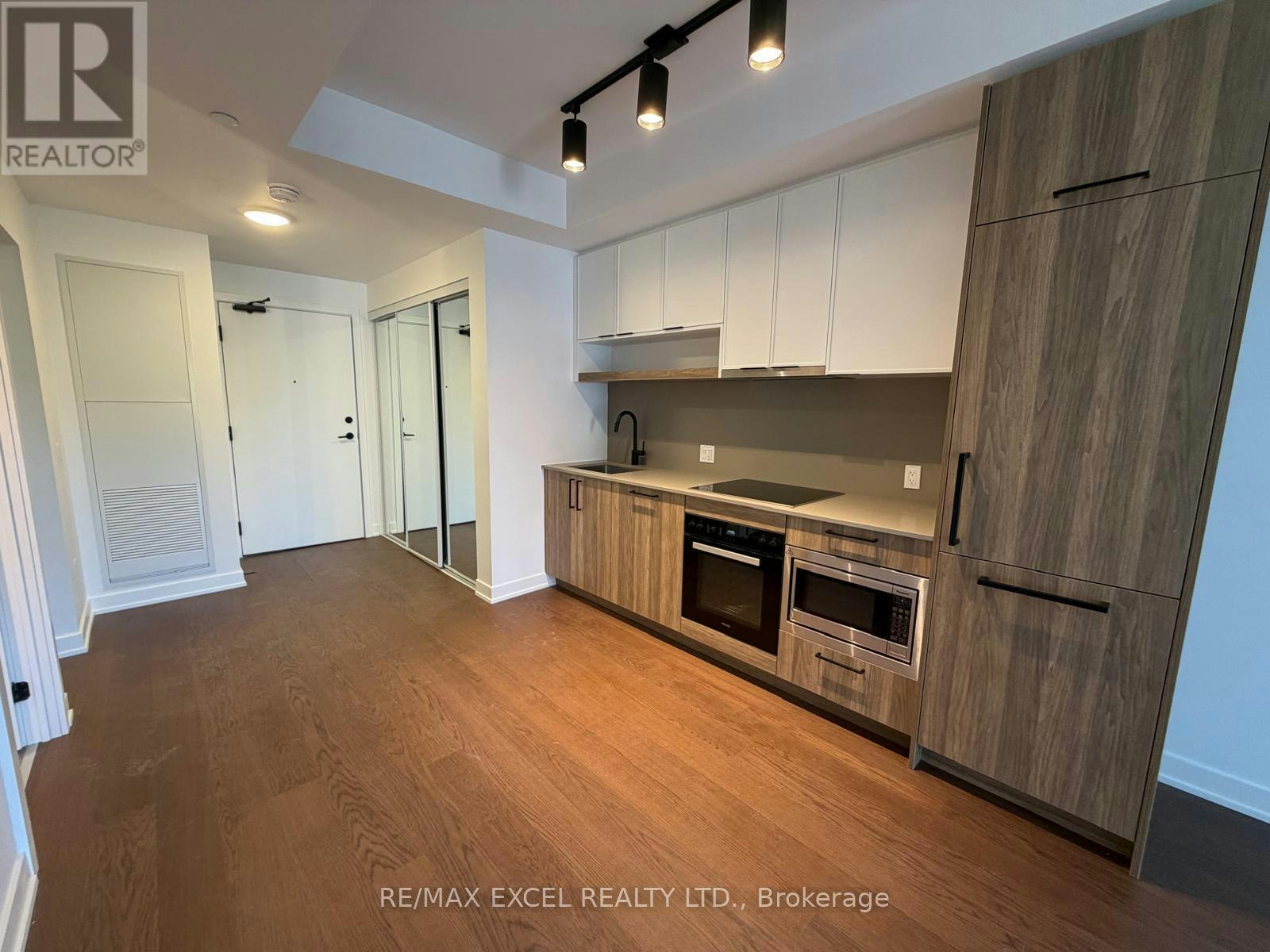 620-89 Montclair Avenue, Toronto, ON, M5P 0B1 - 6