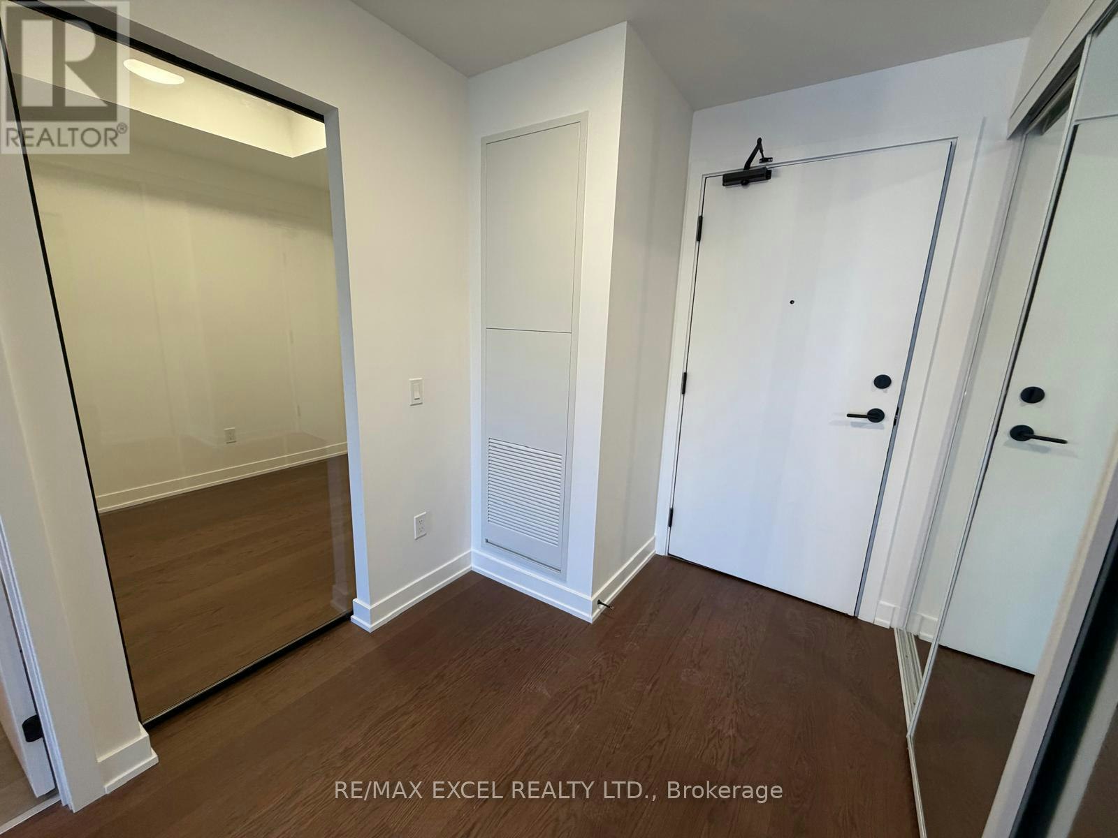 620-89 Montclair Avenue, Toronto, ON, M5P 0B1 - 3